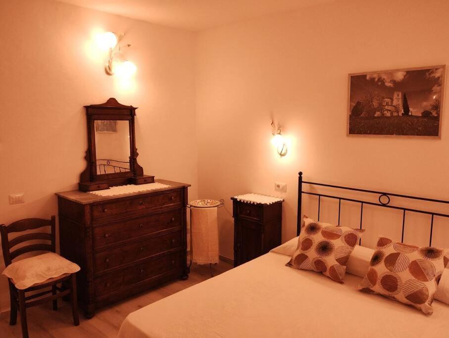 Apartamento La Casina Di Nonna Giulia Castiglione dʼOrcia Exterior foto
